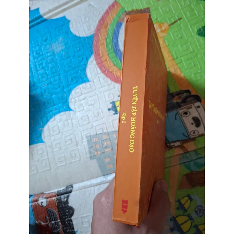 Tuyển tập Hoàng Đạo - Tập 1 1000357