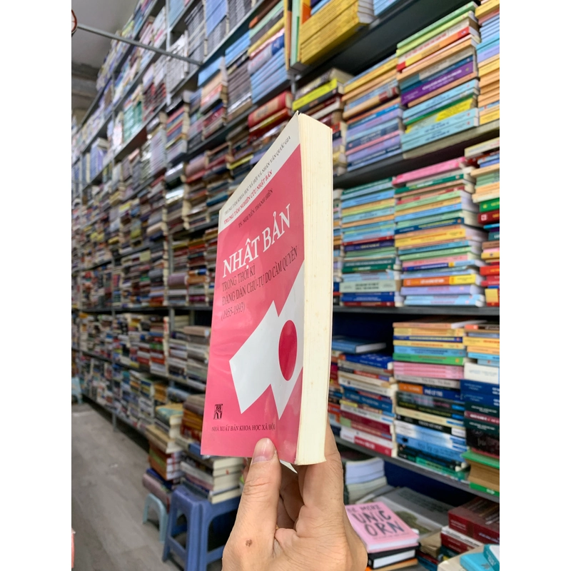 Nhật bản trong thời kì đảng dân chủ tự do cầm quyền. 999 443030