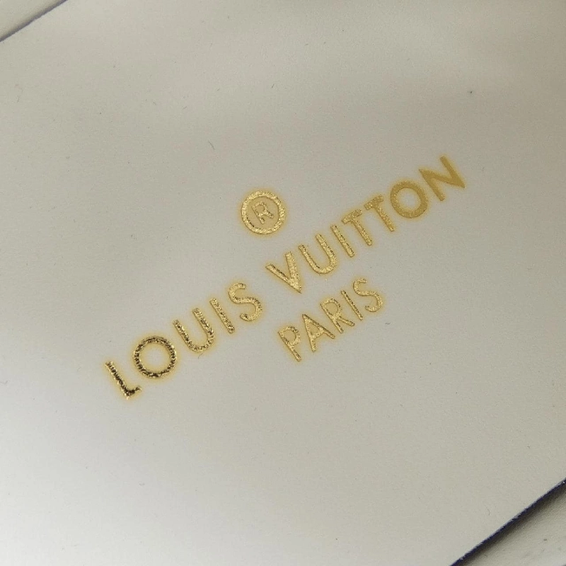 Giày thể thao LOUIS VUITTON - Hàng hiệu Chính hãng 831708