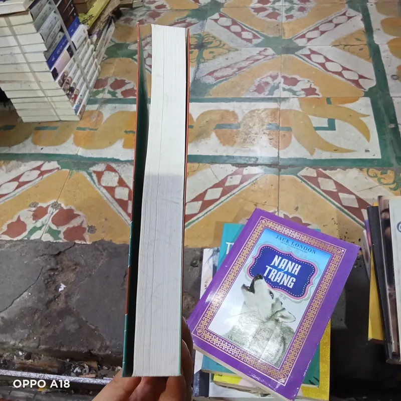 Ai Thả Các Thần Ra? Max Evans 574114