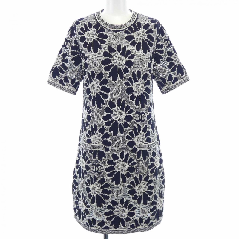 Đầm CHANEL - Hàng hiệu Authentic 820885