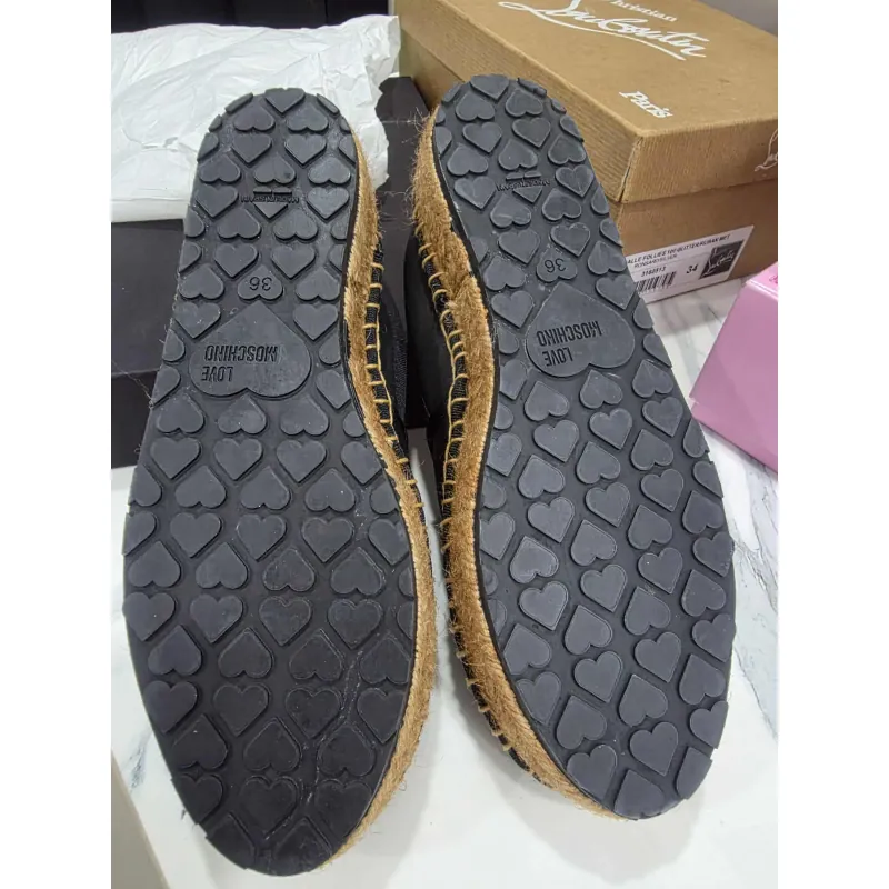 Dép Espadrille Đen Nữ Love MOSCHINO chữ nổi vàng 715440