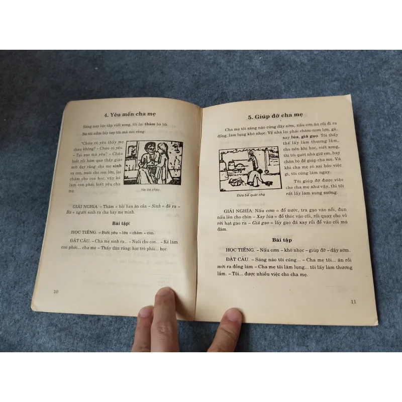 QUỐC VĂN GIÁO KHOA THƯ (TUYỂN TẬP) TẬP 2 718905