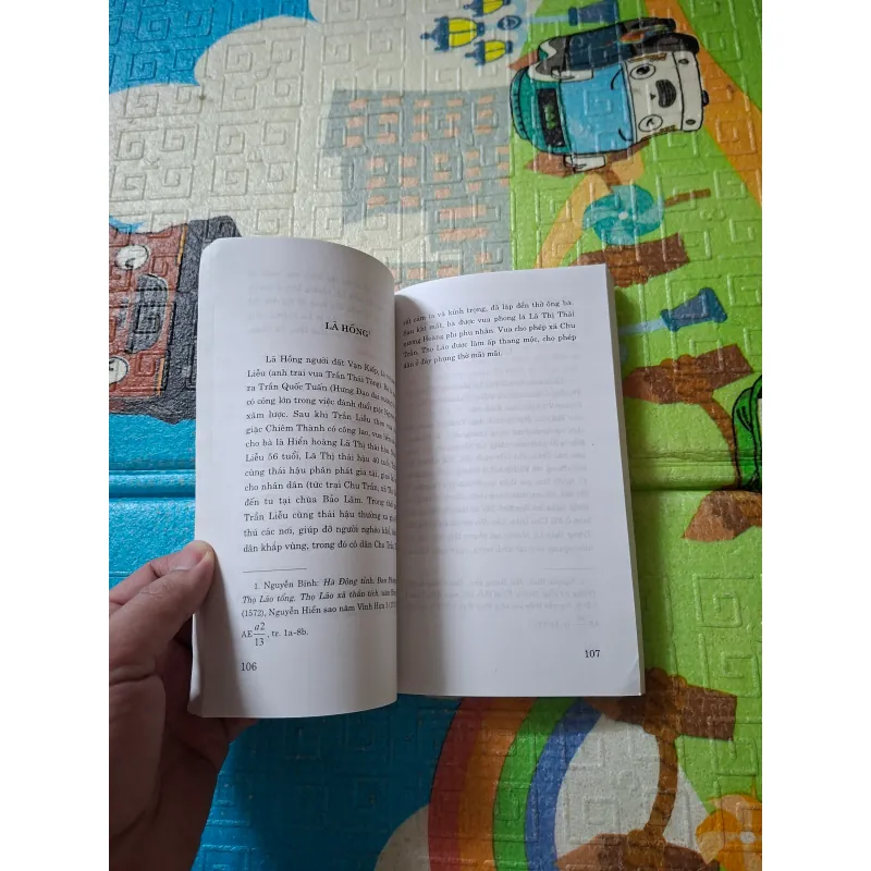 Lược Truyện Các Bà Thành Hoàng Làng Việt Nam 788239