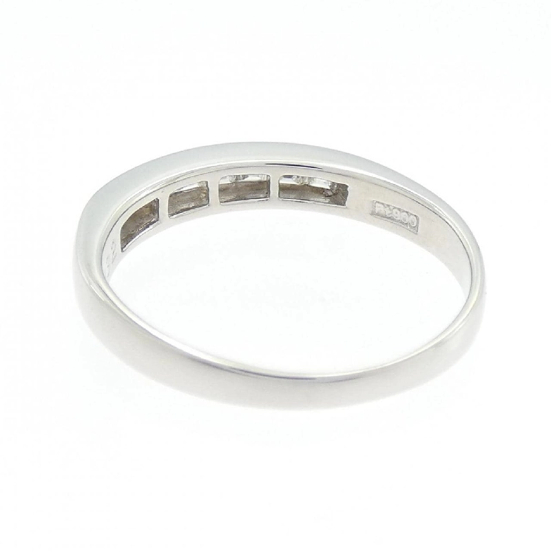 Nhẫn kim cương PT900 0.32CT 669286