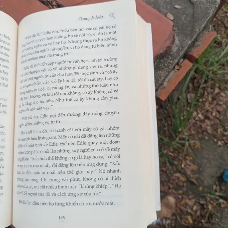 Những cô gái Mỹ  999474