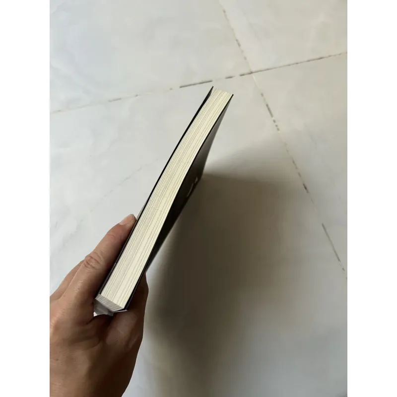 Con thỏ nguyền rủa - Chung Bora (như mới) 1028086