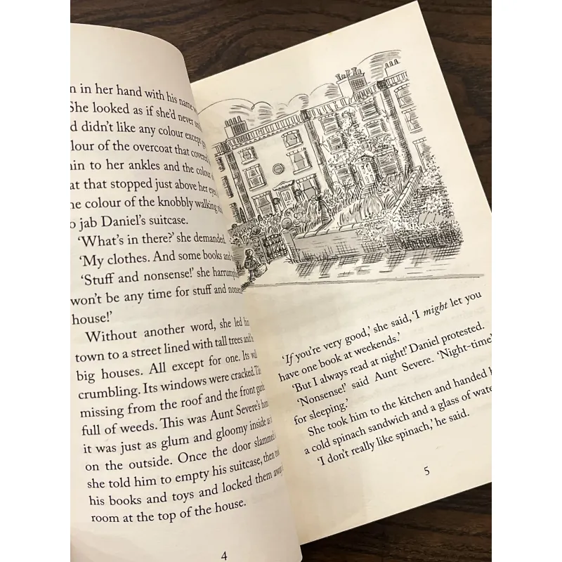 Aunt Severe and the Dragons 972074