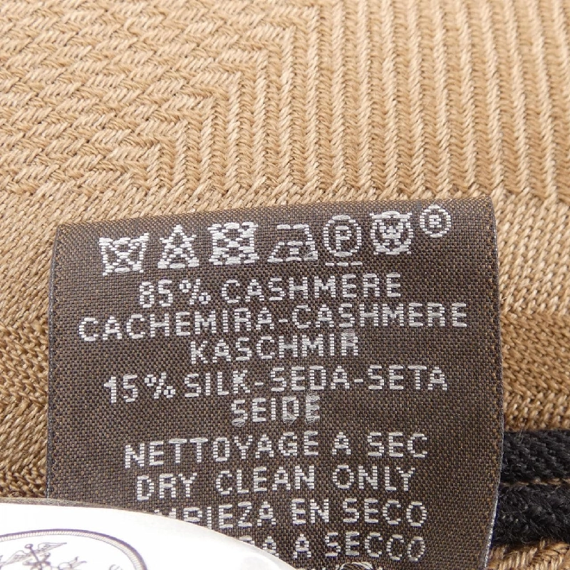 Khăn choàng HERMES - Hàng hiệu Authentic 834850