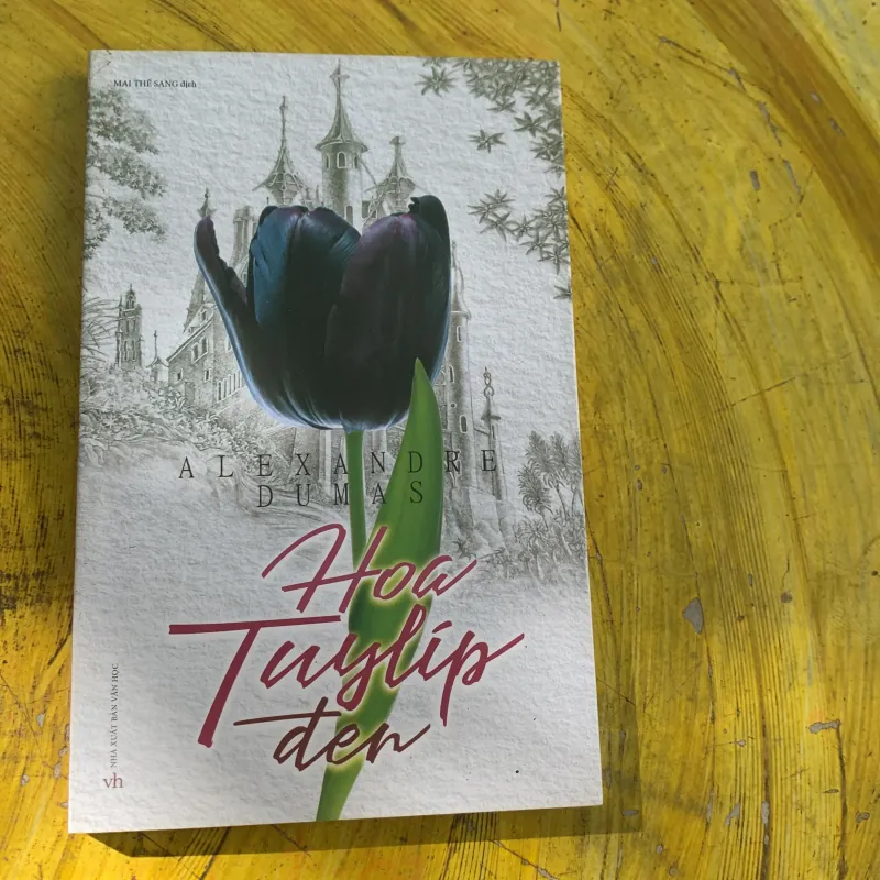 COMBO ALEXANDRE DUMAS : TRÀ HOA NỮ & HOA TUYLIP ĐEN 746820