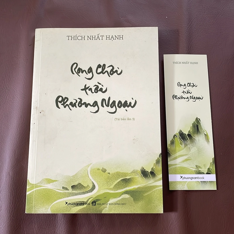 II Tựa sách: Rong Chơi Trời Phương Ngoại - Thích Nhất Hạnh - 2020 523400