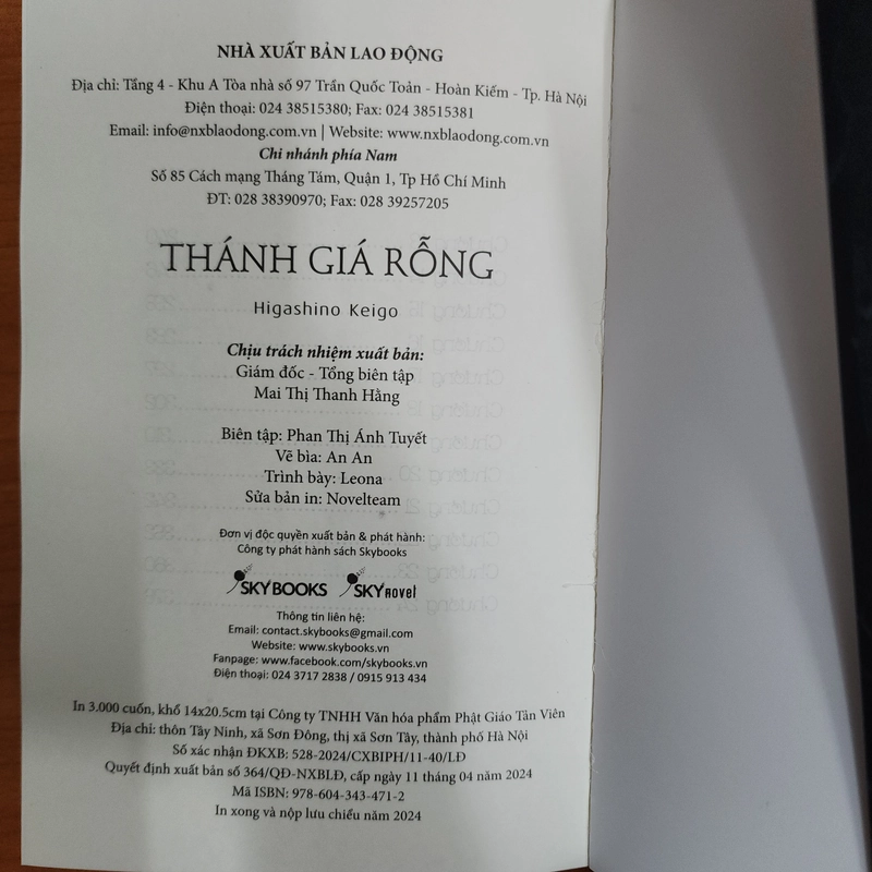 Sách Thánh giá rỗng của Higashino Keigo mới 99% 531672
