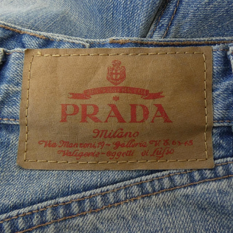 Quần short denim nhuộm trắng PRADA GFP535 SUOO 1703 647935