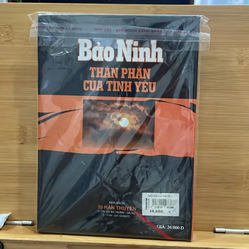 Thân Phận của tình yêu(nỗi buồn chiến tranh) 739806