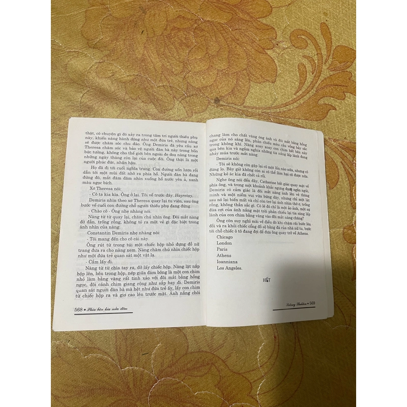 Phía bên kia nửa đêm- Sidney Sheldon  470412