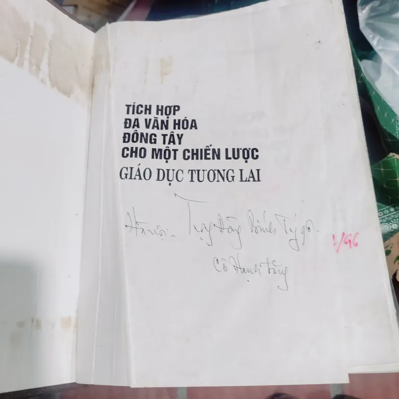 Tích hợp văn hoá đông tây cho một chiến lược giáo dục tương lai 683156