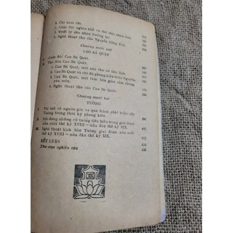  VĂN HỌC VIỆT NAM NỬA CUỐI THẾ KỶ XVII - ĐẦU THẾ KÝ XIX  1018043