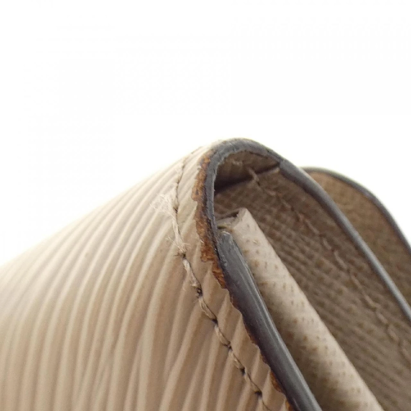 Ví Louis Vuitton Épi Portefeuille Twist M67510 622449