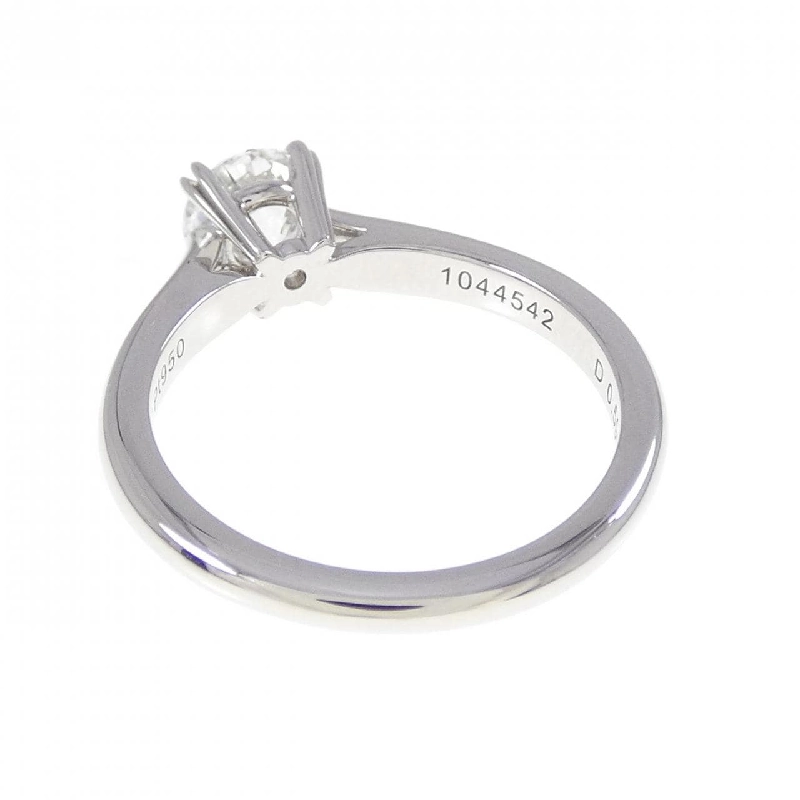 Nhẫn Solitaire Harry Winston 0.59CT E VVS2 3EXT - Hàng hiệu Chính hãng 840921