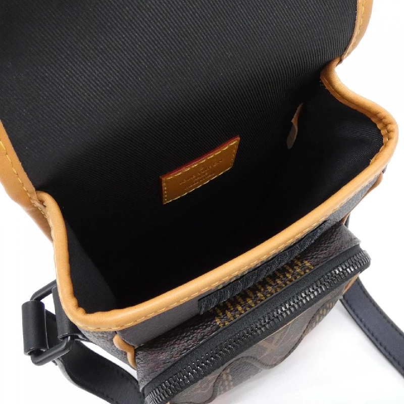 Túi đeo chéo Louis Vuitton Damier Giant (LV Squared) Amazon Messenger N40357 609633