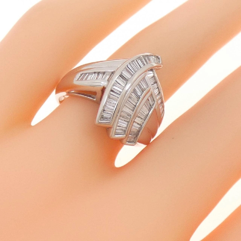 Nhẫn kim cương PT900 0.65CT - Hàng hiệu Chính hãng 853908