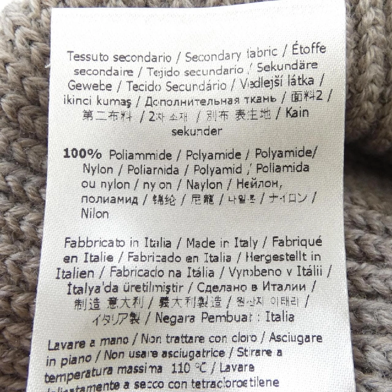 Mũ len FENDI FXQ938 ANB1 - Hàng hiệu Chính hãng 833500