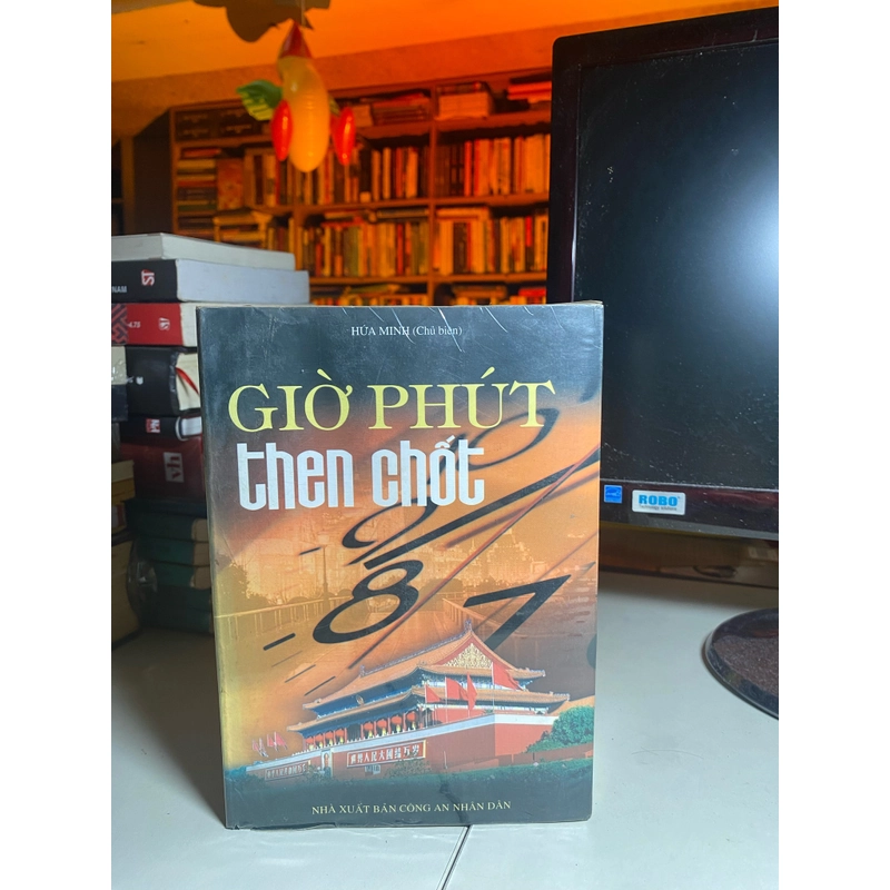 Giờ Phút Then Chốt  -Tác giả Hứa Minh  509496