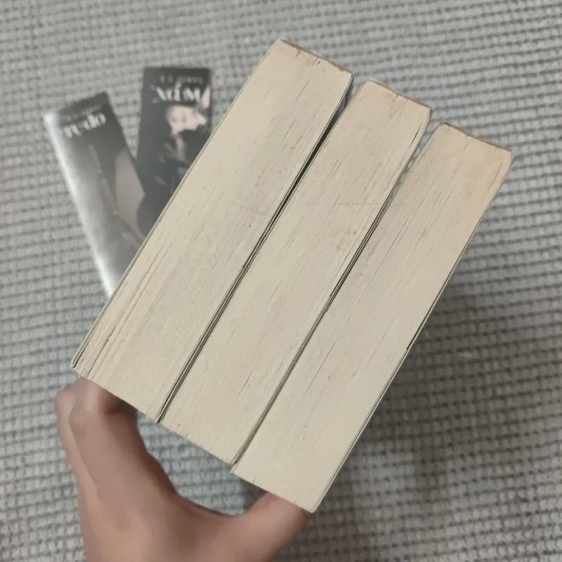 Trọn bộ 50 sắc thái - E. L. James 995336