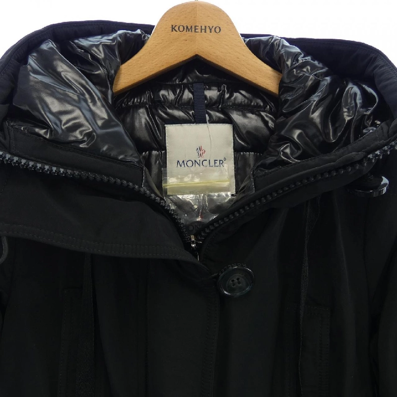 Áo khoác lông vũ MONCLER GAM - Hàng hiệu Chính hãng 818555