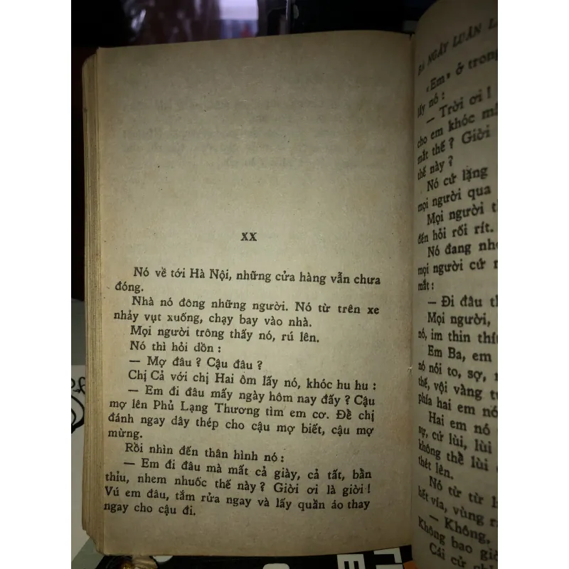 Ba ngày luân lạc - Lê Văn Trương  1001156