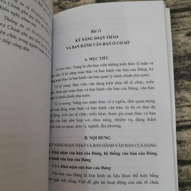 Giáo trình KỸ NĂNG LÃNH ĐẠO, QUẢN LÝ - Trung cấp LLCT. HỌC VIỆN CTQG HCM 759539