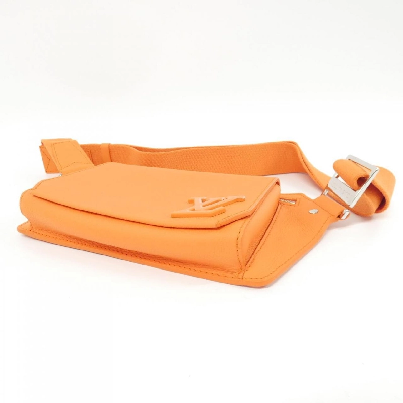 Túi đeo chéo LV Aerogram của Louis Vuitton M59625 612600