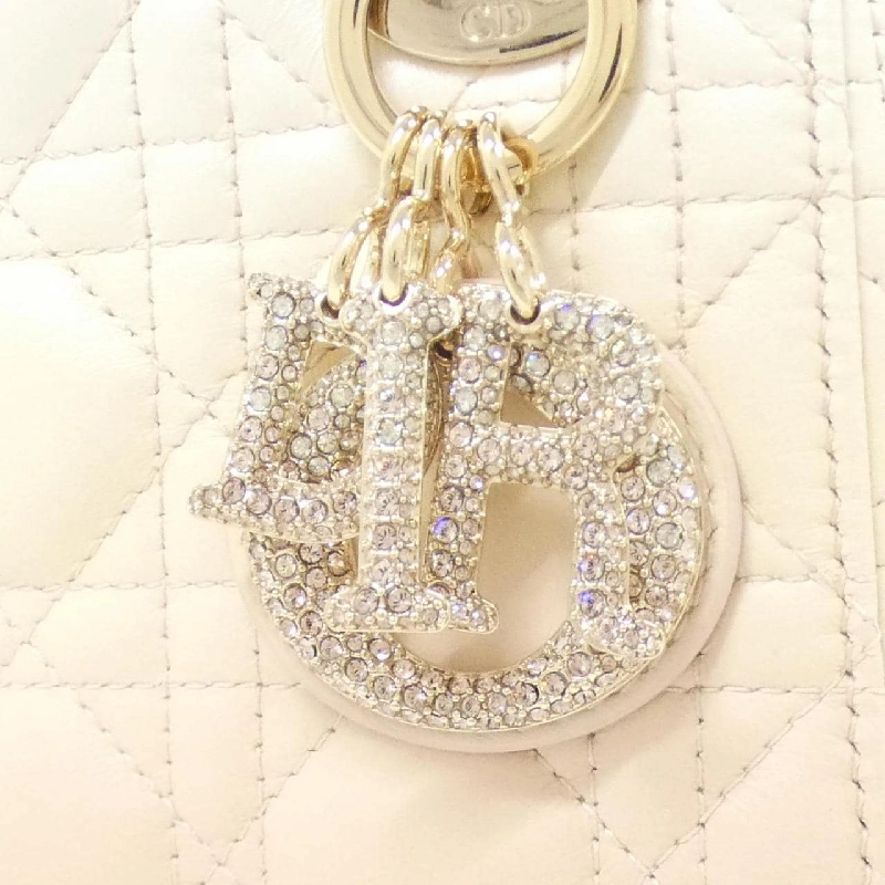 Túi Christian Dior Lady Dior Mini M0505OQDI - Hàng hiệu Chính hãng 770829