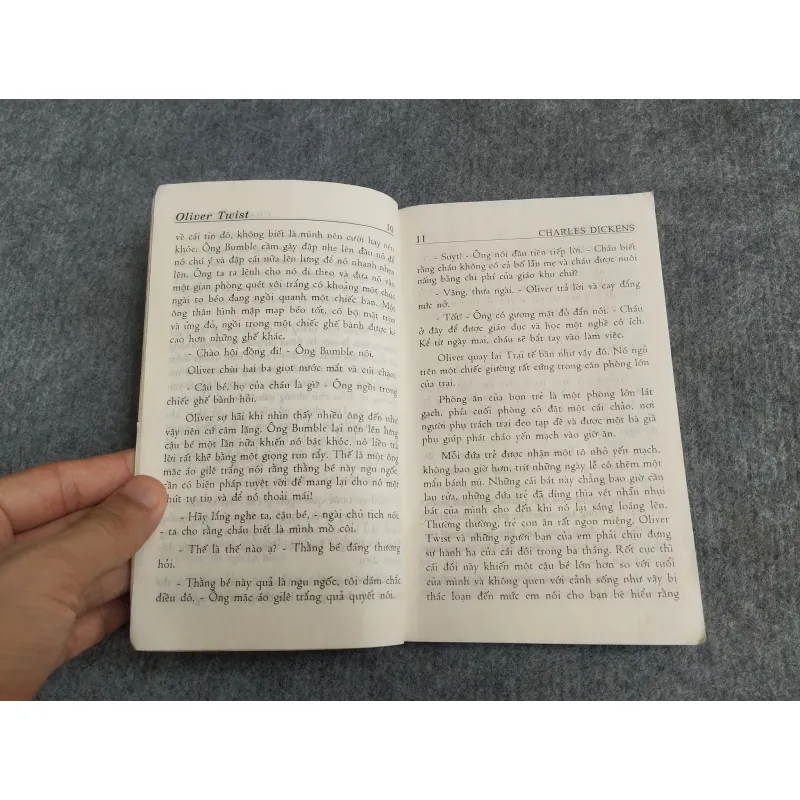 OLIVER TWIST - CHARLES DICKENS 568028