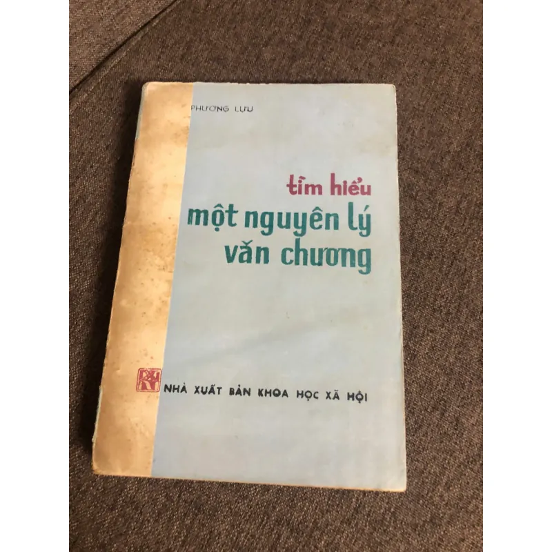 Tìm hiểu một nguyên lý văn chương-Phương Lựu 598189
