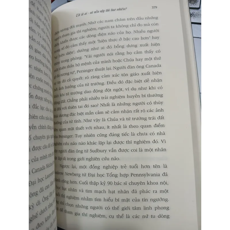 TÔI LÀ AI VÀ NẾU VẬY THÌ BAO NHIÊU? - TRẦN VINH 746508
