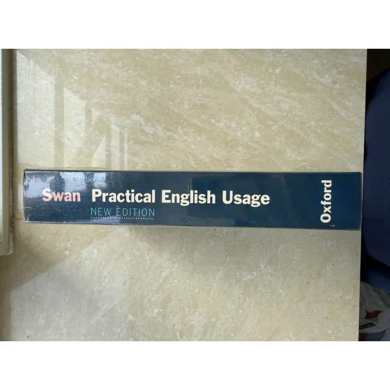 Pratical English Usage 1026863
