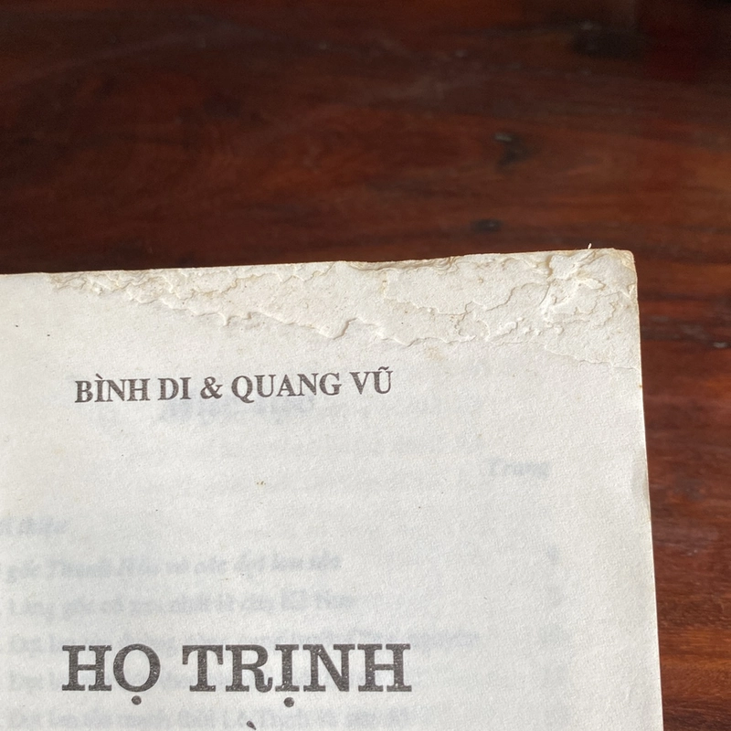 HỌ TRỊNH VỚI THĂNG LONG (XB 2000) 502279