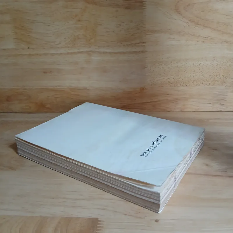 Quốc Sử Quán Triều Nguyễn - Quốc Triều Chính Biên Toát Yếu (Cao Xuân Dục chủ biên) 558917