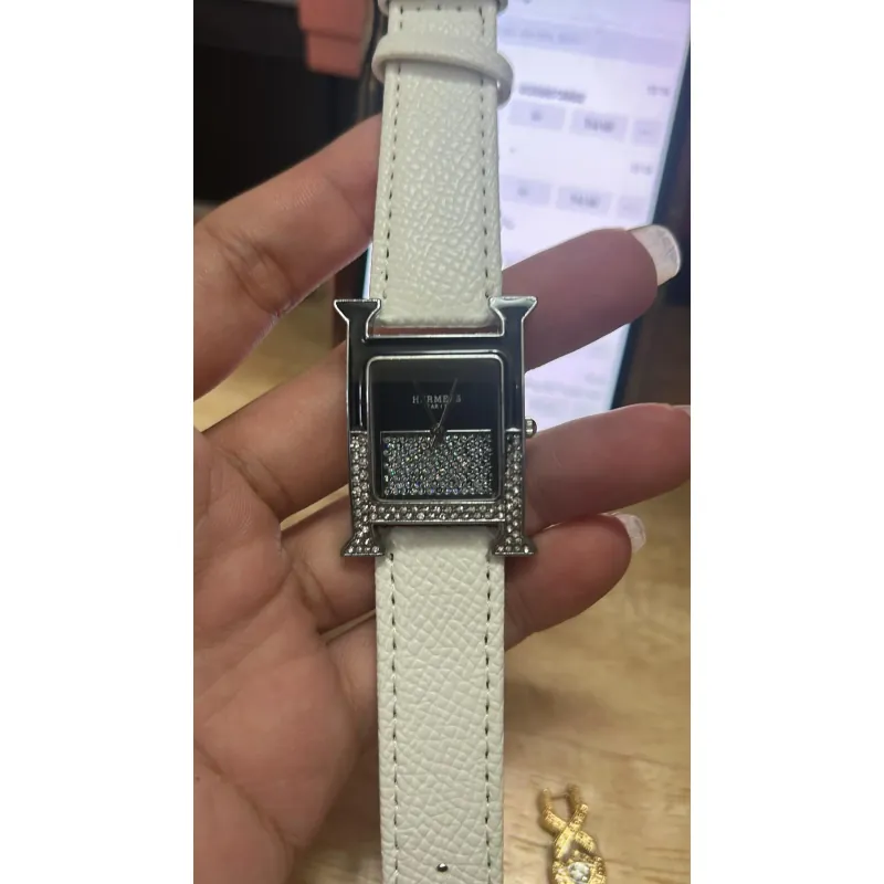 Đồng hồ nữ Hermes Hình Học Chữ H đính đá sang trọng 675330