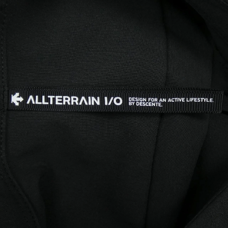 Áo sơ mi DESCENTE DU5FLSI3M - Hàng hiệu Authentic 896857