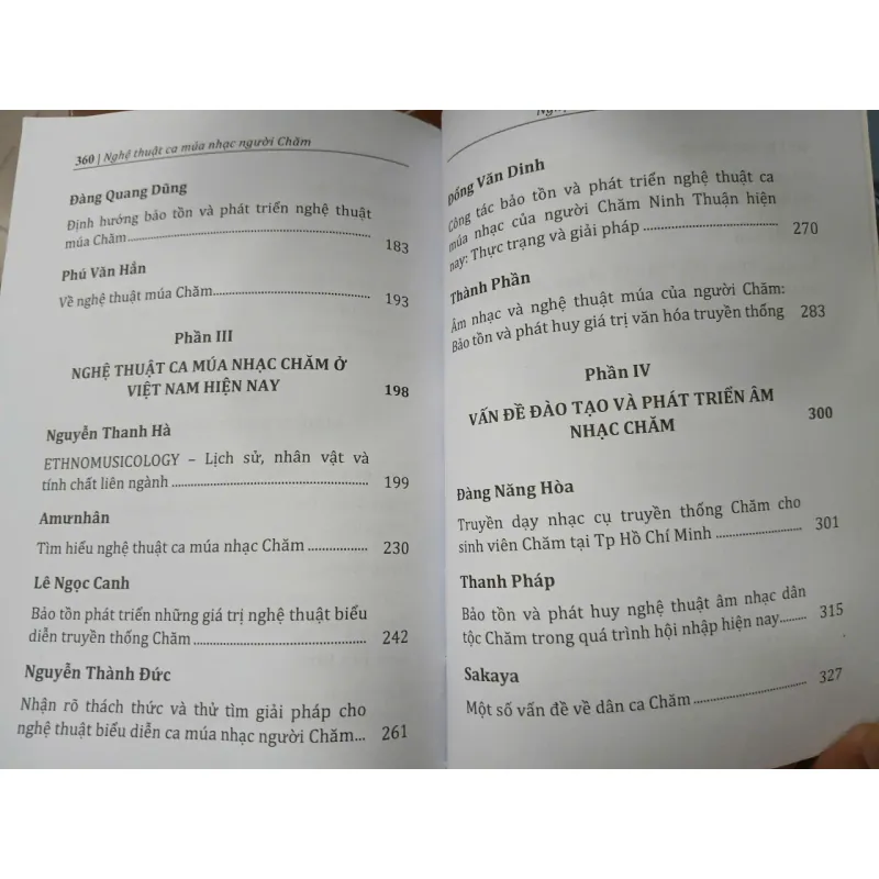 NGHỆ THUẬT CA MÚA NHẠC NGƯỜI CHĂM 701764