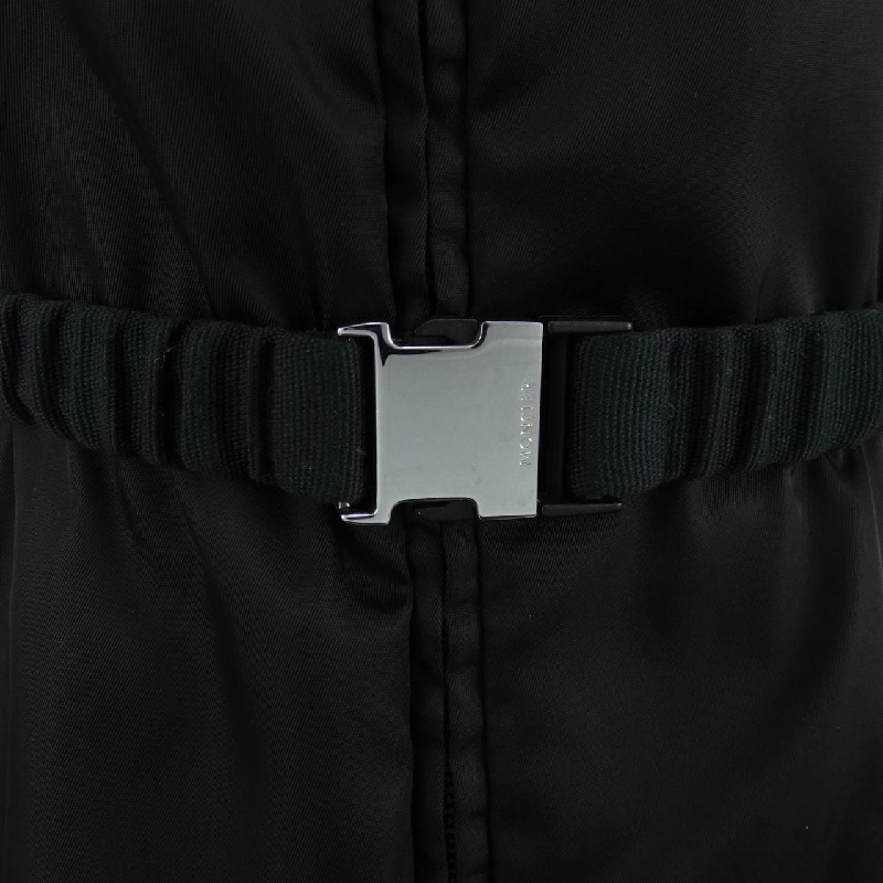 Áo khoác MONCLER - Hàng hiệu Chính hãng 824688