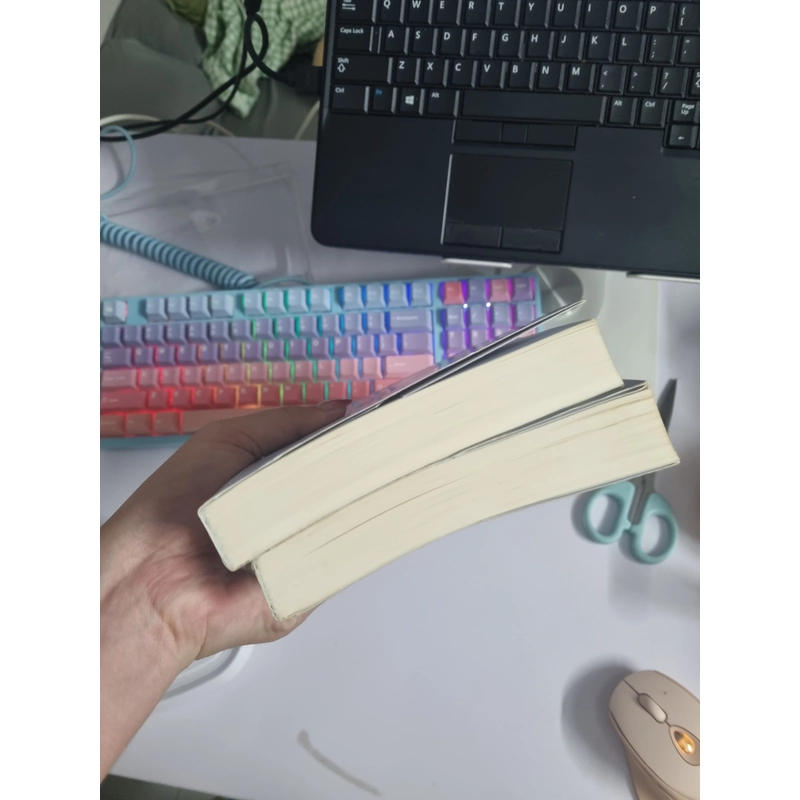 Truyện trinh thám Bảy năm vẫn ngoảnh về phương Bắc 531057