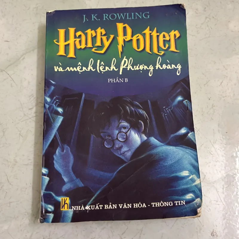 Harry Potter và mệnh lệnh phượng hoàng - J. K. Rowling - 2003s 760792