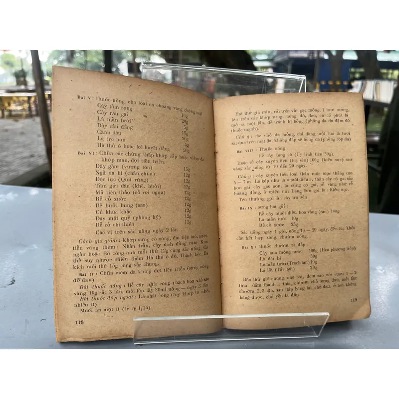 CHỮA BỆNH CẤP CỨU VÀ CẤP TÍNH THÔNG THƯỜNG BẰNG THUỐC NAM 589796