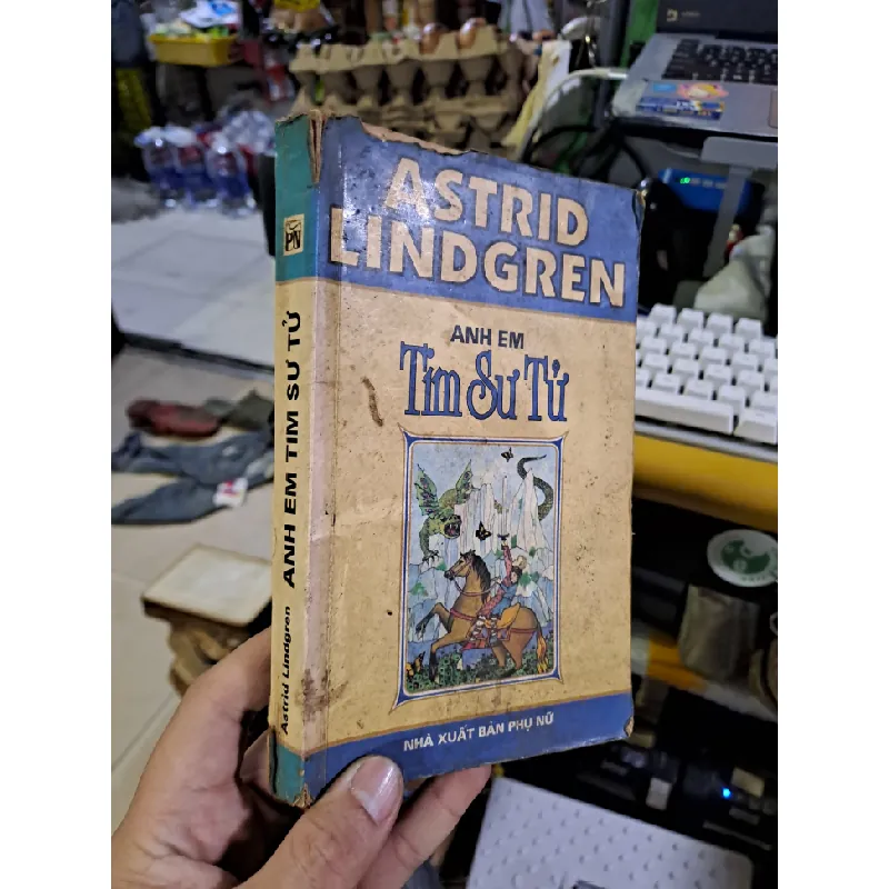 Anh em tim sư tử mới 70% ố rách bìa 1998 Văn học nước ngoài HCM1709 559906