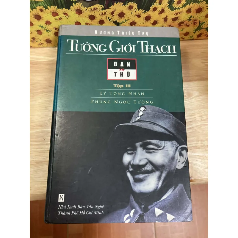 Tưởng Giới Thạch Bạn Và Thù - Vương Triều Trụ (Trọn Bộ 3 Cuốn) 1005064