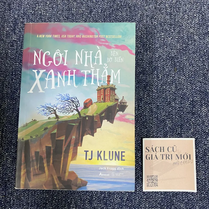 Ngôi nhà bên bờ biển xanh thẳm 569083