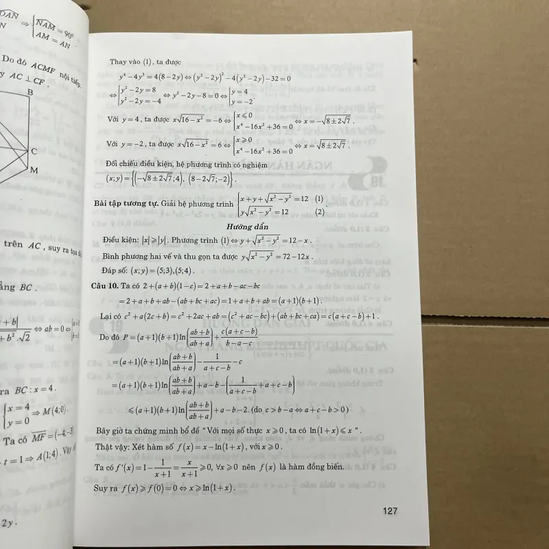 Ngân hàng đề thi môn Toán  977928